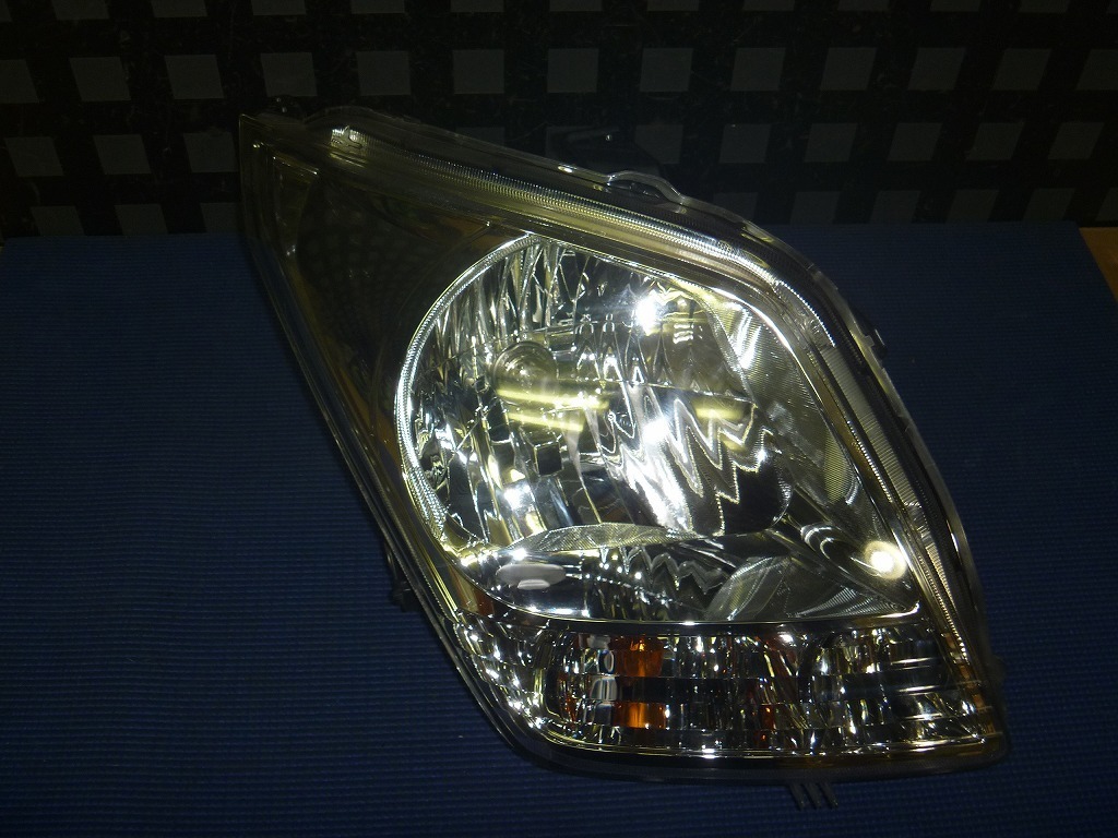 #0696 MH23S ワゴンR後期 右ヘッドライト(ハロゲン)★美品拍卖