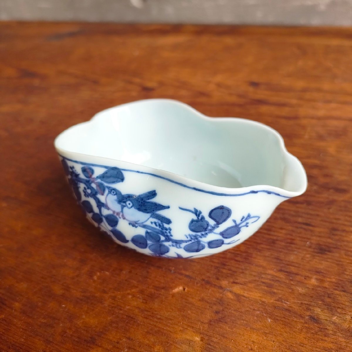 時代物 煎茶用湯冷まし 急須 銘あり 藍 ブルー 小鳥 木 花 骨董 古道具 和食器 小鉢 インテリア 現状品 digjunkmarket拍卖