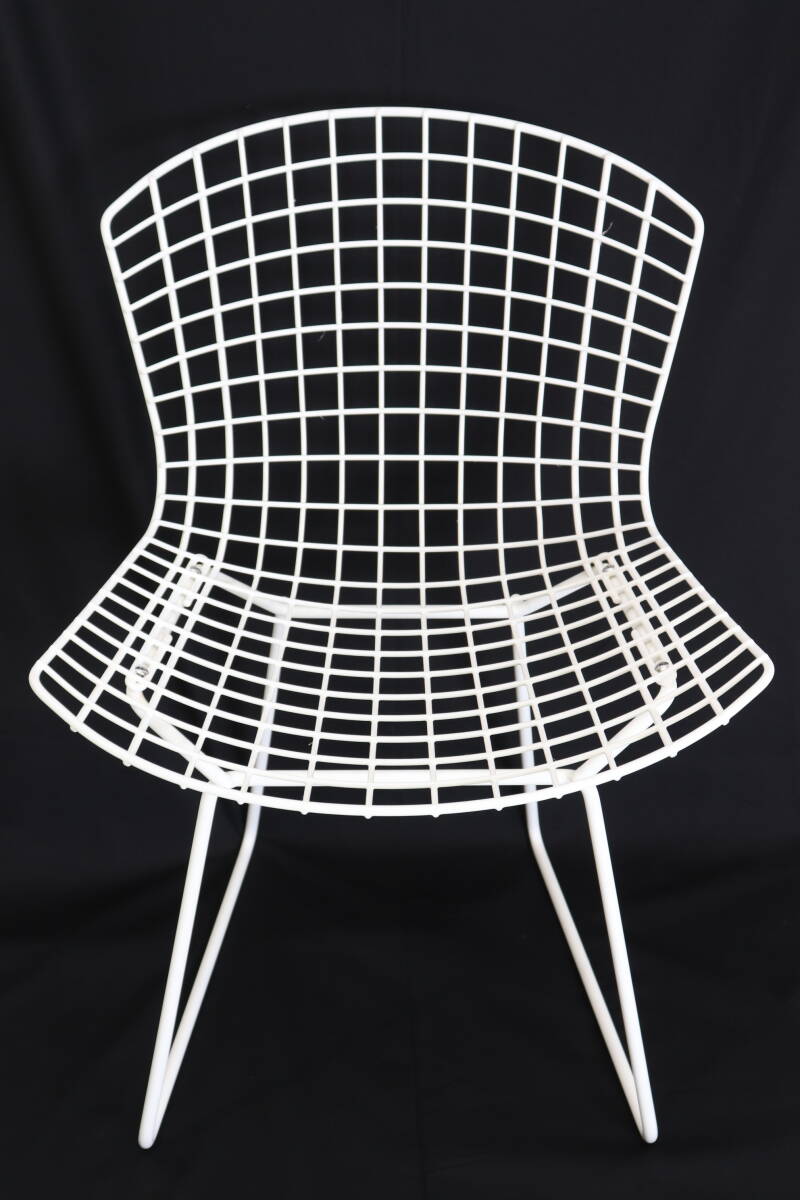 【名作デザイン】ホワイト ワイヤーチェア|ミッドセンチュリー Harry Bertoia(ハリー・ベルトイア)× Knoll(ノル)ナチュラル家具拍卖