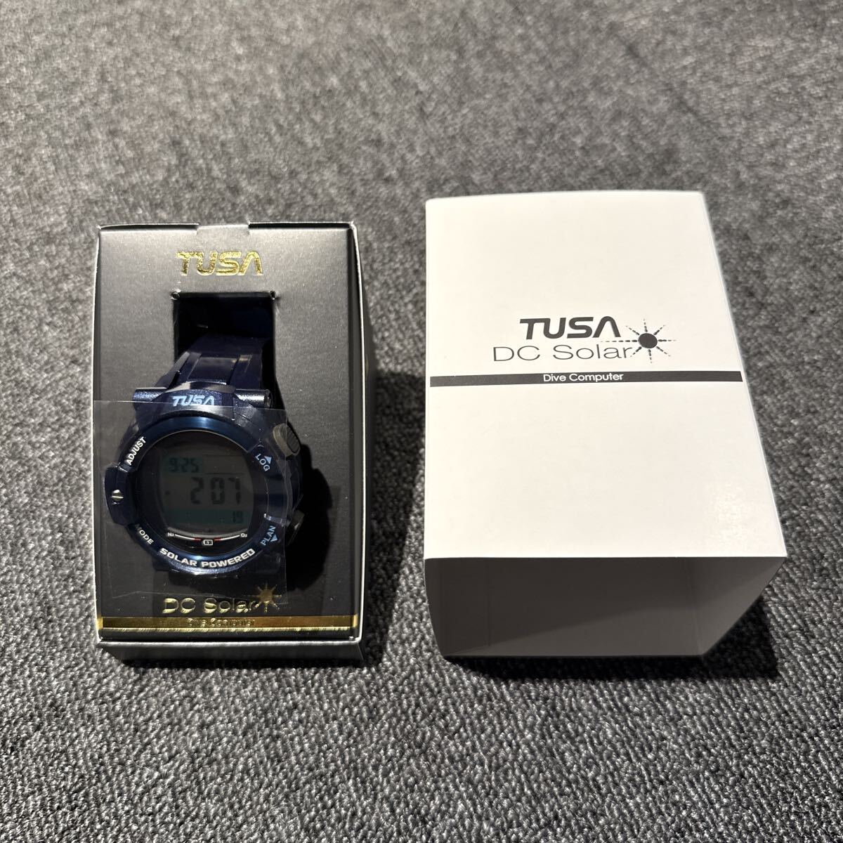 新品未使用 TUSA ツサ DC Solar LINK ダイブコンピューター IQ1204 NBL 定価99000円拍卖