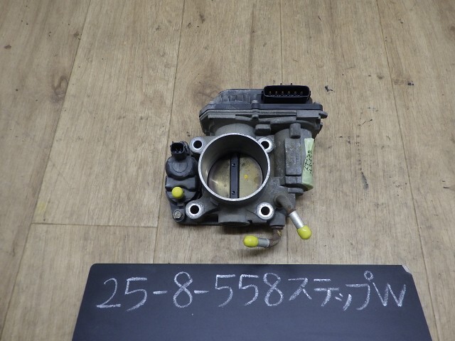 ステップワゴン  RK1 スロットルボディ NH704M 16400-R0A-J51拍卖