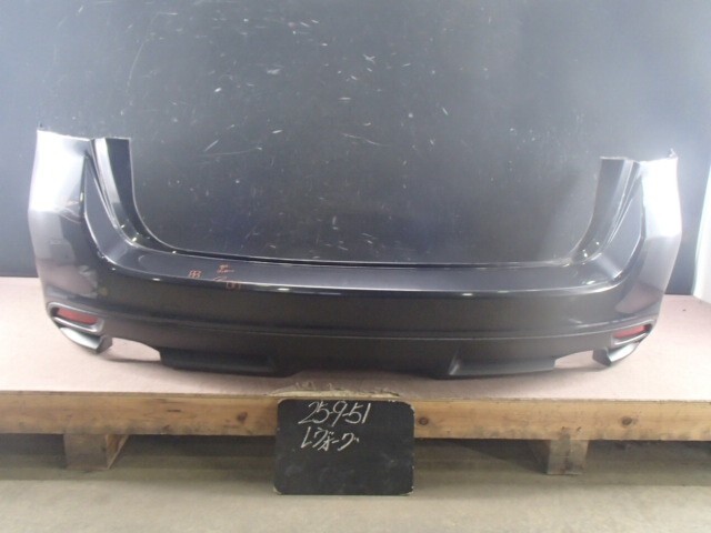 レヴォーグ  VM4 リヤバンパー  61K 57703VA030EN拍卖