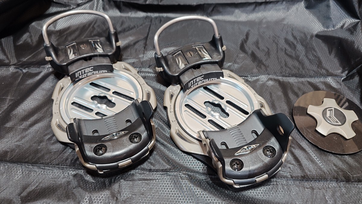 新品 F2 バインディング拍卖