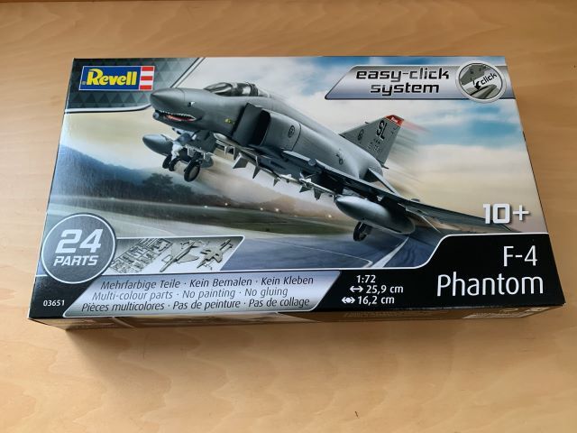 1/72 レベル F-4 ファントム 未開封 画像現状渡し拍卖