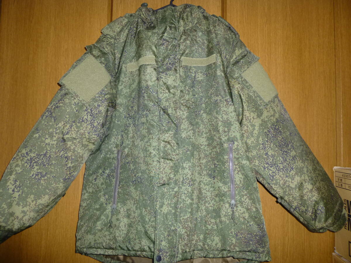 ロシア軍 VKBO レベル8 デジタルフローラ 防寒服 防寒着 52-3(3)拍卖