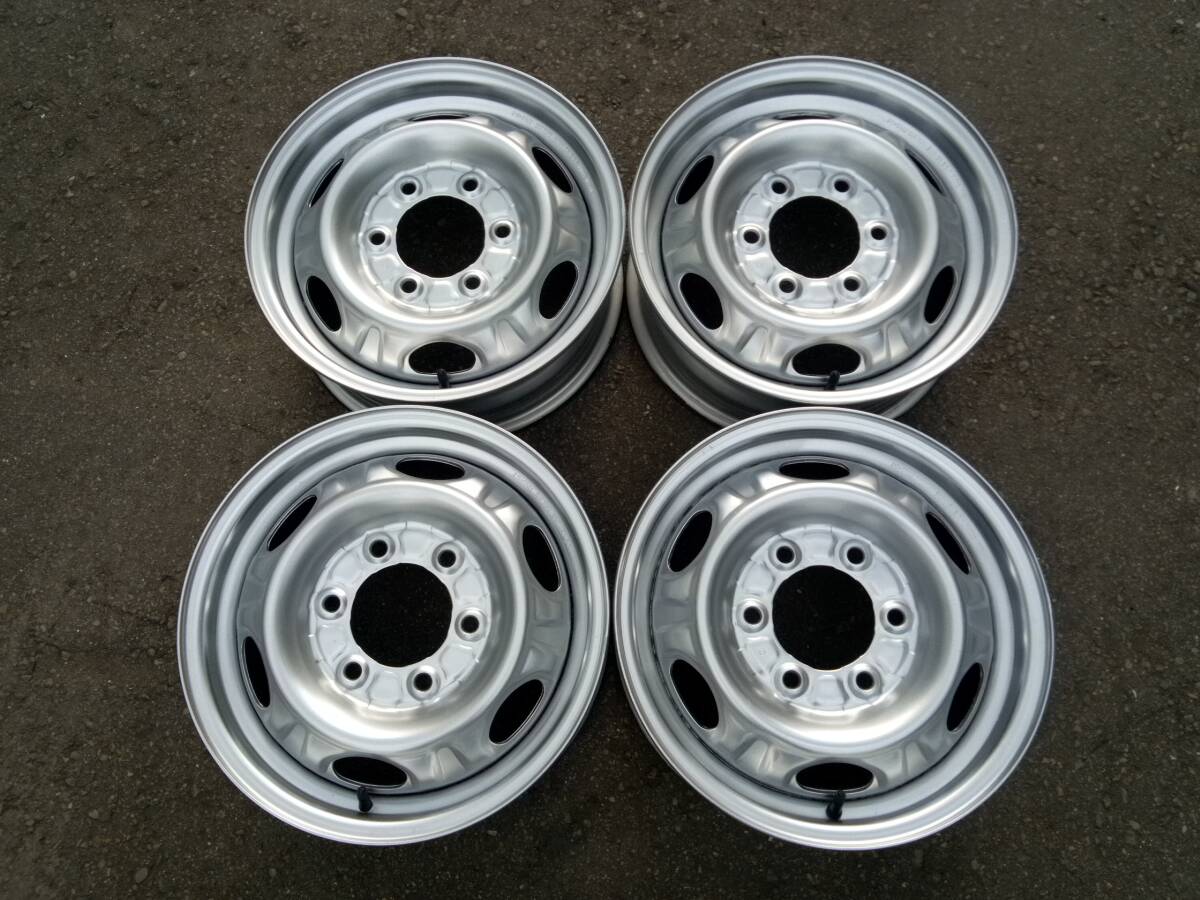 日産 キャラバン純正 中古鉄ホイール(再塗装品)4本セット【15×5.5J +45 P.C.D.139.7 6H ハブ径100mm】ゴムバルブは新品に交換済み拍卖