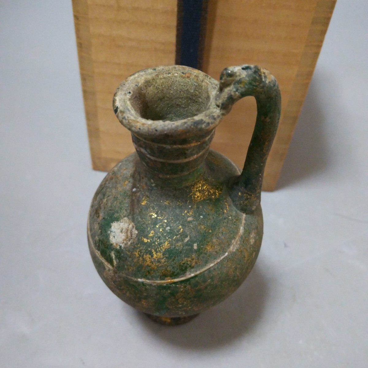 ローマングラス手付水注 BC3世紀ギリシア拍卖