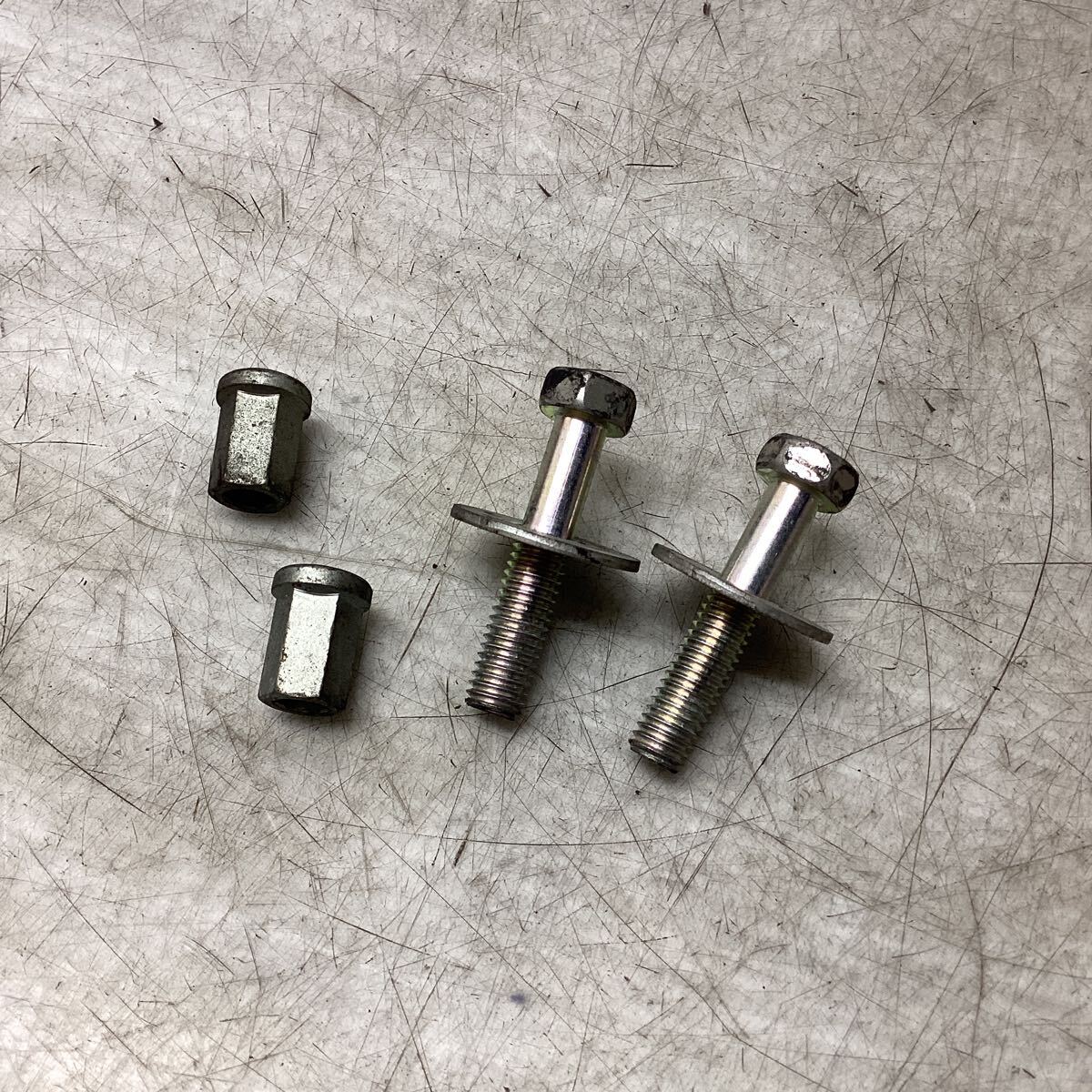 A27-12 スズキ アドレスV50 CA4BA マフラー ボルト ナット 純正部品拍卖