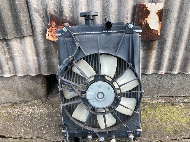 250103 ホンダ N BOX JF1 ラジエーター ラジエター  電動ファン付き ★拍卖