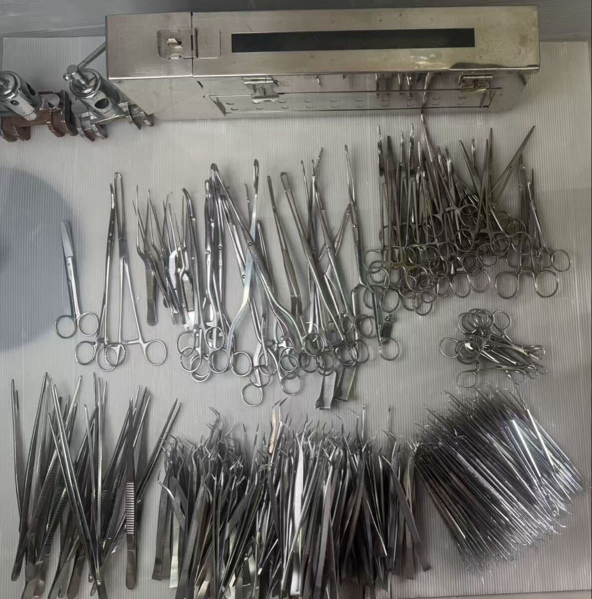 医療器具 11kg大量まとめ 工具 はさみ医療器具 医療用品 歯科器具 歯科 医療 鉗子 ステンレス製 耳鼻科 手術道具拍卖