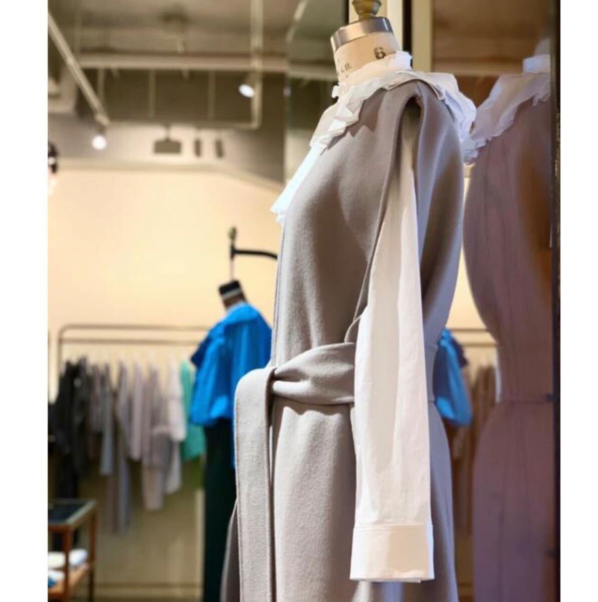 大人気 希少 美品 Drawerウールケヌキロングジレ 36拍卖