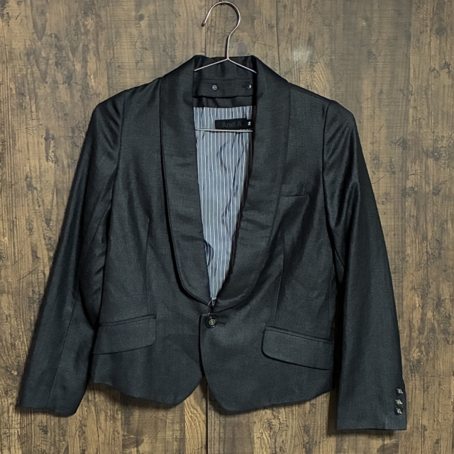 C18◇And A | アンドエー テーラードジャケット チャコールグレー メンズ 36サイズ 中古品拍卖