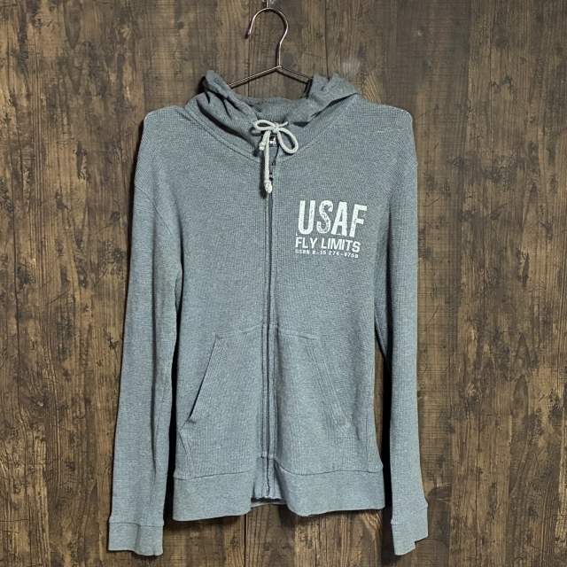 C22◇AVIREX | アヴィレックス USAF ジップパーカー グレー メンズ Mサイズ 中古品拍卖