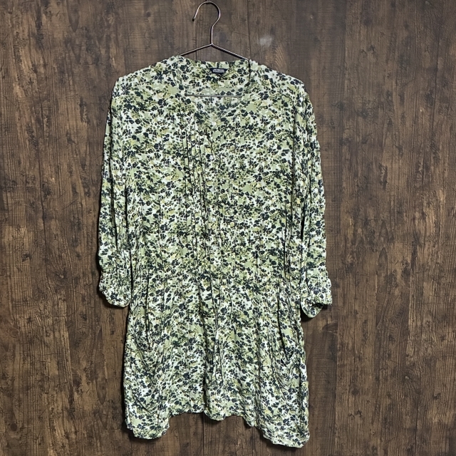 C23◇JOURNAL STANDARD | ジャーナルスタンダード 花柄チュニックワンピース ベージュ×グリーン系 レディース サイズ不明 中古品拍卖