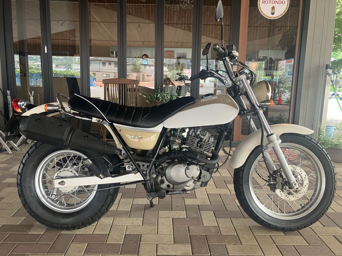 秋SALE!1万円スタート!SUZUKI バンバン200 NH41A オールペイント ホワイト/ベージュ フロントフォークOH ブレーキパッド交換拍卖
