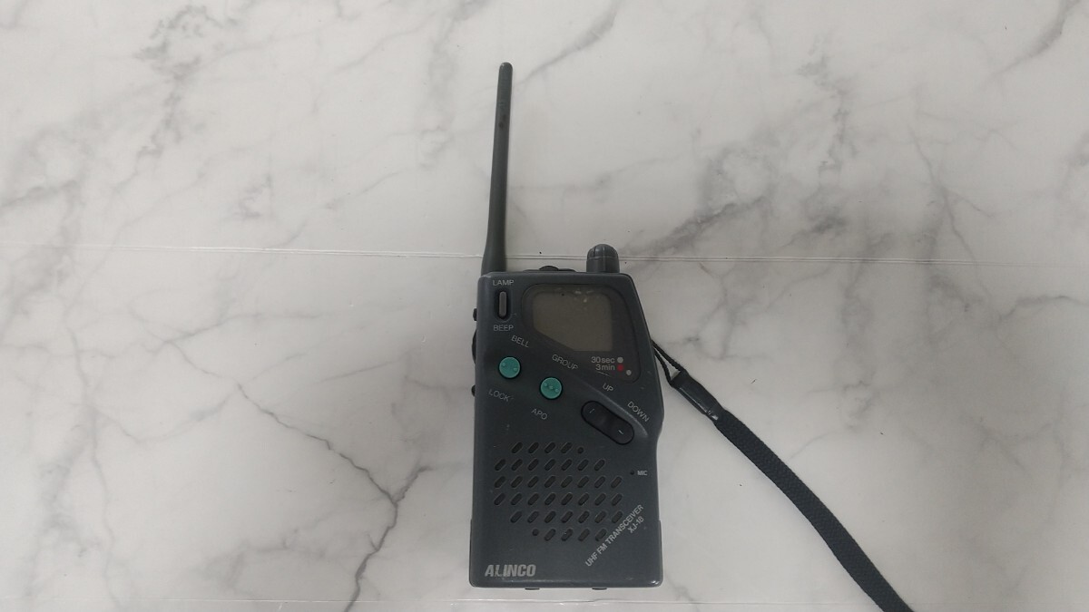 K4935 ALINCO XJ-18 特定小電力トランシーバー /アルインコ/無線機/受信機/ 動作未確認 現状品 JUNK 送料無料拍卖