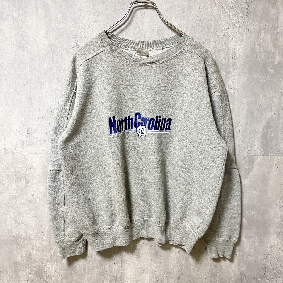 古着 used 90s NORTH CAROLINA ノースカロライナ大学 カレッジ刺繍スウェット トレーナー グレー Mサイズ拍卖