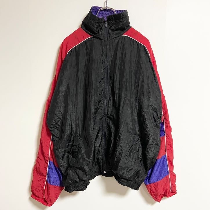 古着 used MacGregor 長袖ジップアップナイロンジャケット ハイネック 切り替え 黒 赤 バイカラー 秋冬服 Lサイズ拍卖