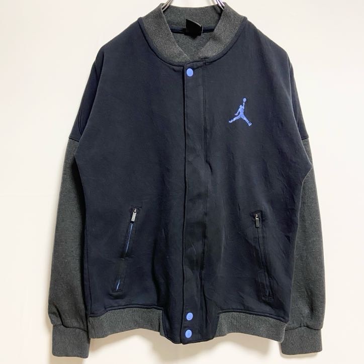 古着 used NIKE AIR JORDAN ナイキエアジョーダン スタジャン 黒 ブラック 灰色 グレー 秋冬服 Mサイズ拍卖