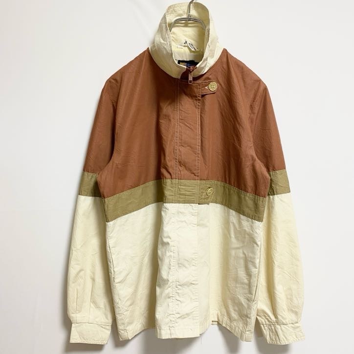 古着 used BRITENSASSY 長袖薄手ナイロンジャケット ハイネックブルゾン 茶色 白 レトロ 秋冬服 Sサイズ拍卖