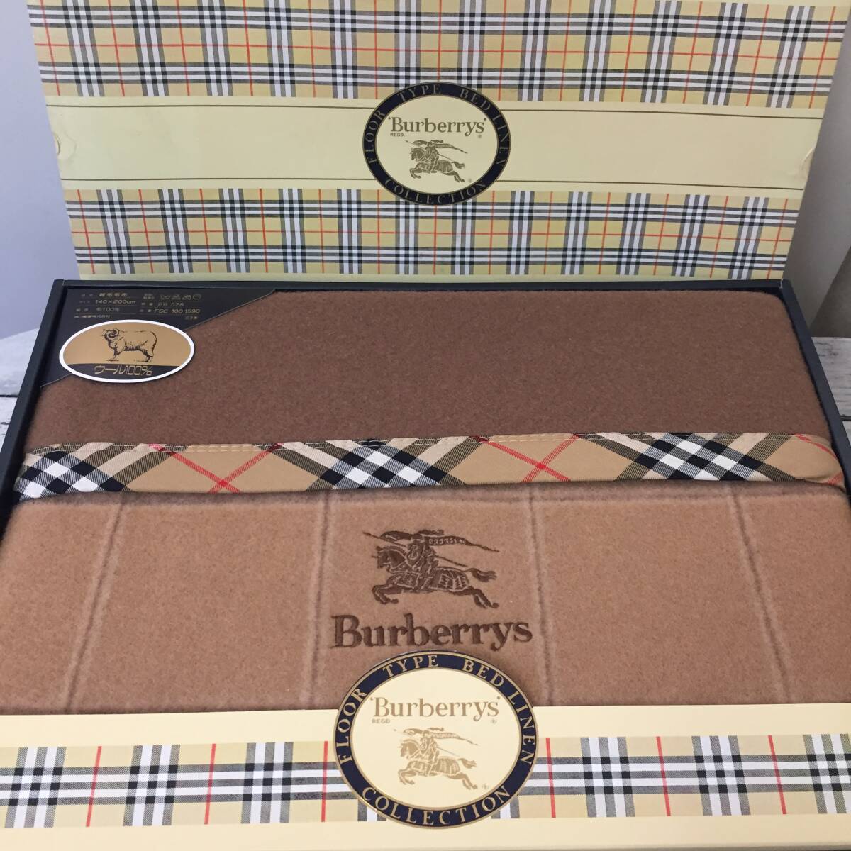 Burberry 純毛毛布 毛100% バーバリー ノバチェック Z50938拍卖