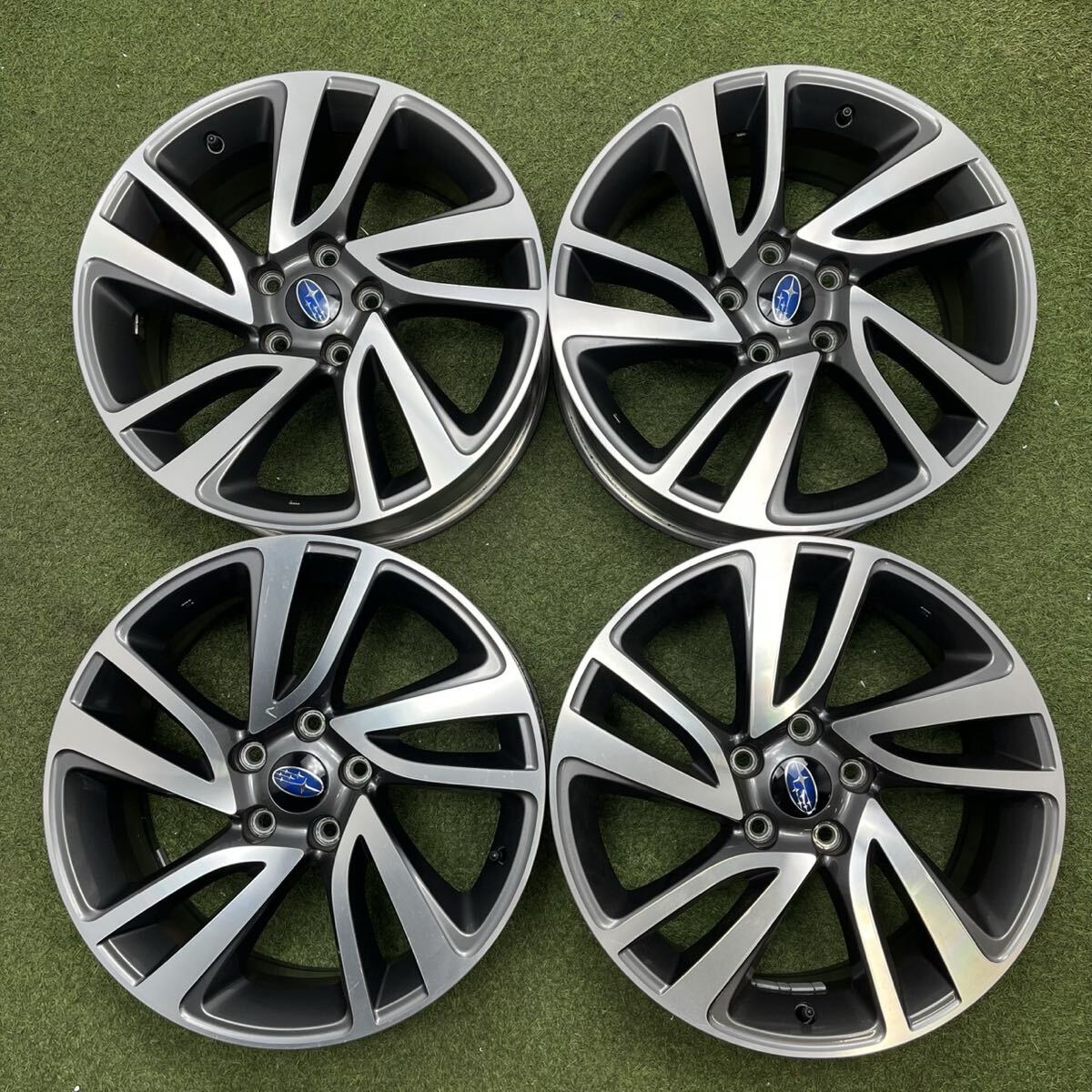 【1219】★美品★18インチ 7.5JJ SUBARU純正 レヴォーグ 18×7.5J ET55 PCD114.3 5穴 ハブ径56 中古アルミホイール4本拍卖