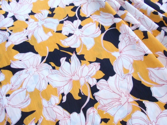 即決♪3m 線画フラワー マンゴーイエロー 大き目花柄 楊柳 光沢有り♪拍卖