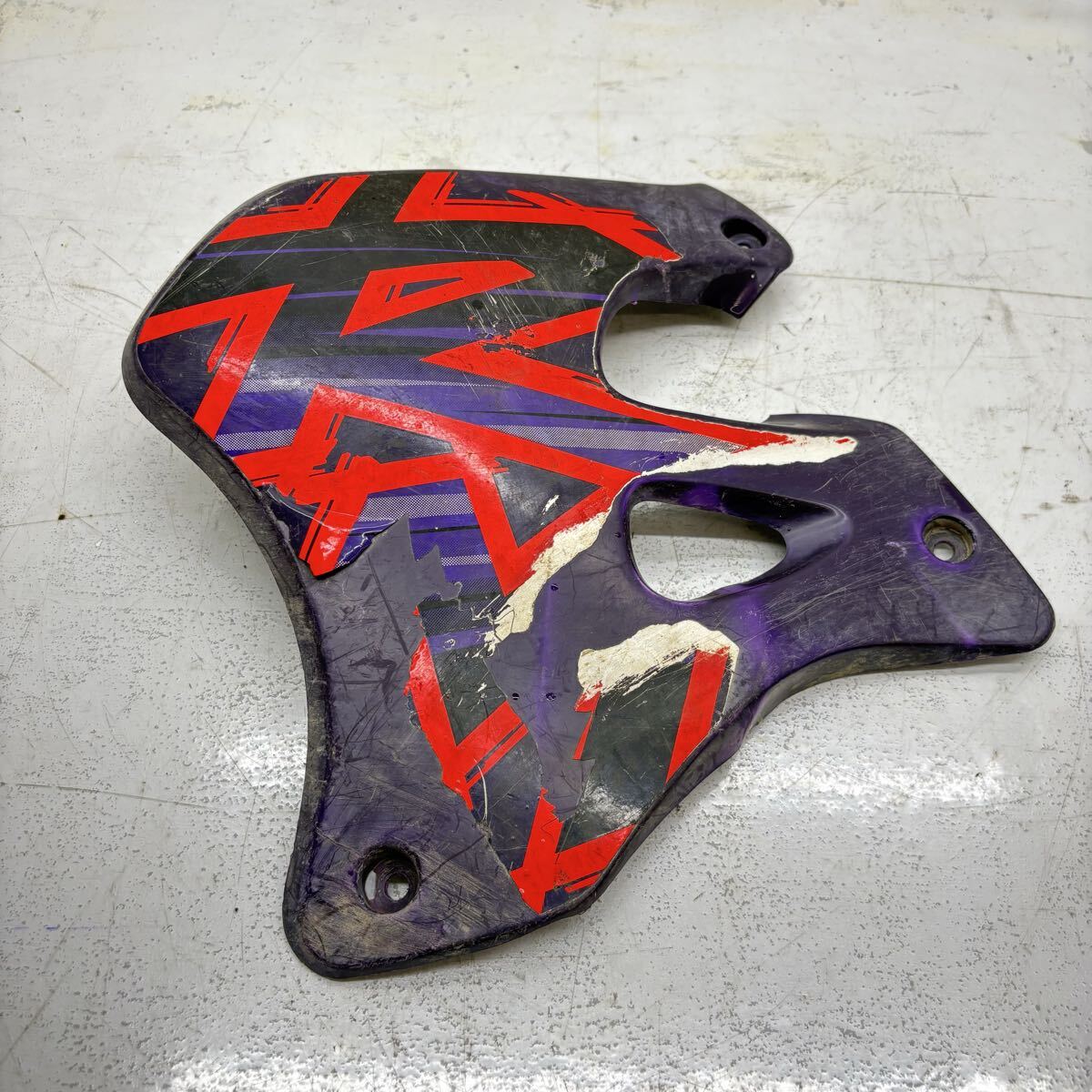 01548 スズキ RMX250S SJ14A シュラウド 左側 純正拍卖