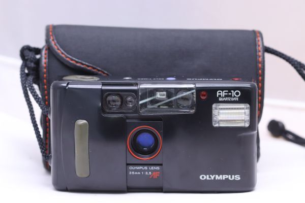 【返品保証】 オリンパス Olympus AF-10 コンパクトカメラ ソフトケース付き Z3971拍卖