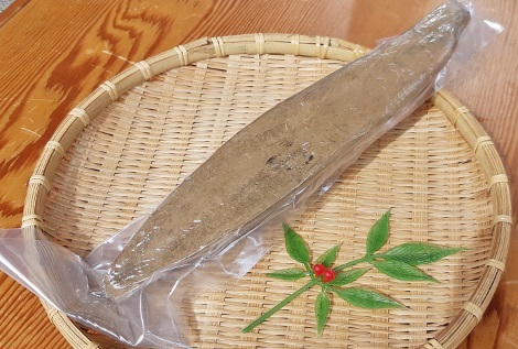 本枯節鰹節のお徳用ちょいキズ訳あり背節約200gの冬の味覚おせち料理お雑煮の無添加天然だしに鹿児島産かつお節拍卖