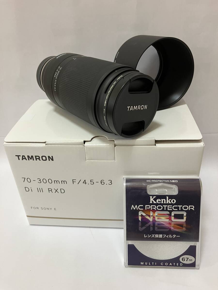 ほぼ未使用【美品】TAMRON 70-300mm F4.5-6.3 Di Ⅲ RXD FOR SONY E タムロン α7 α7c拍卖