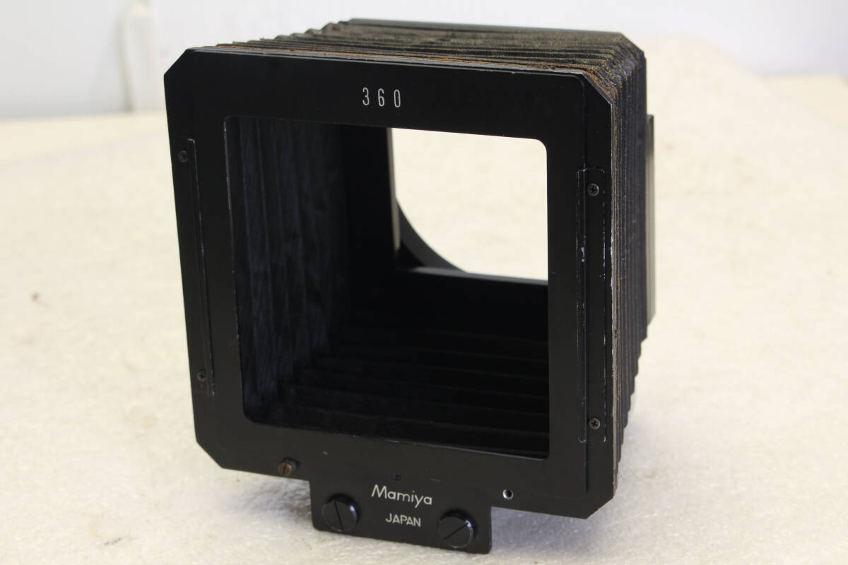 送料無料。蛇腹破れあり。マミヤ Mamiya 蛇腹フード 77mm アダプター付き  管理B18-250910r拍卖