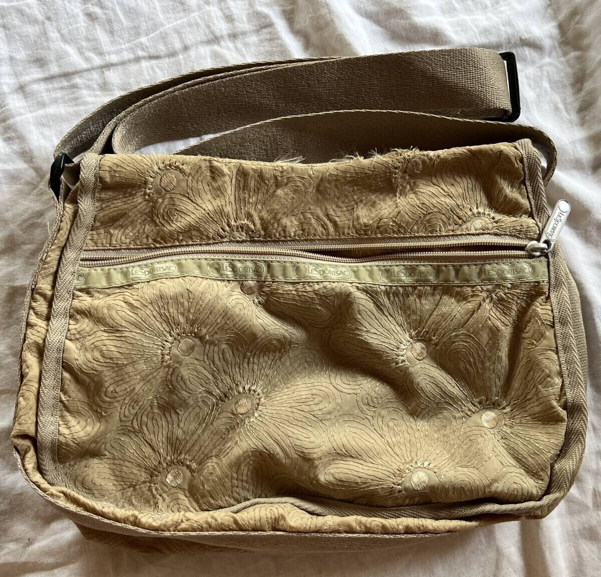 レスポートサック LESPORTSAC ショルダーバッグ カラフル  刺繍 ベージュ 高級 中古品拍卖