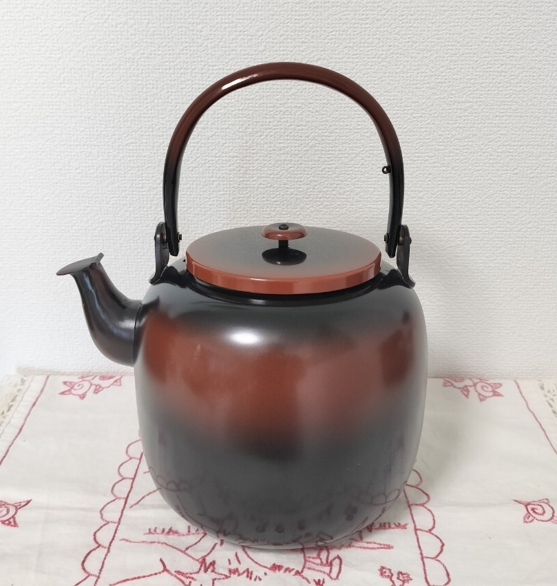 茶道具 水次 利休形 薬缶 やかん ヤカン 口蓋付き 茶道 水注 グラデーション拍卖