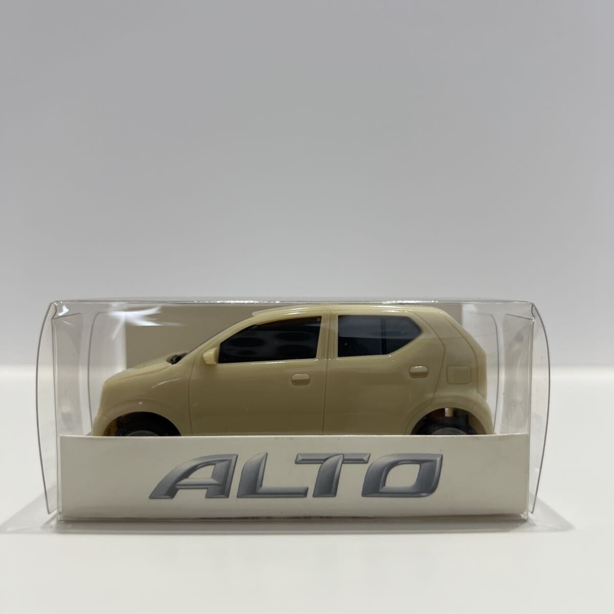非売品 ディーラー特注 SUZUKI ALTO 8代目 ミルクティーベージュ スズキ アルト プルバックカー ミニカー拍卖