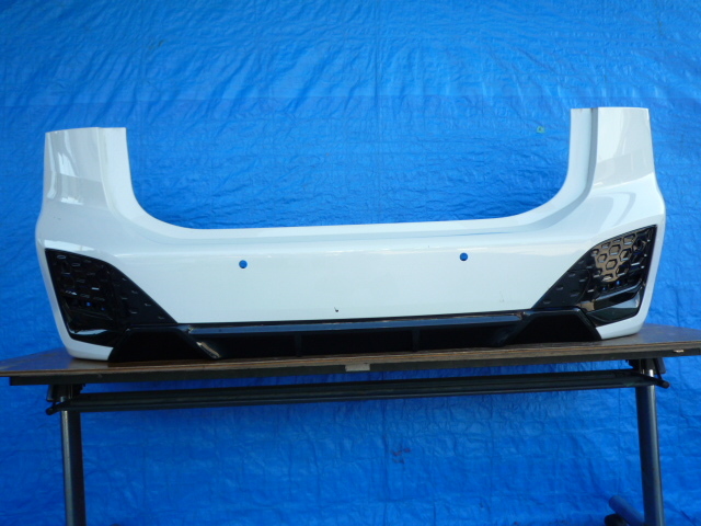 BJ501 BMW U06 2シリーズ リアバンパー 白 8080227拍卖