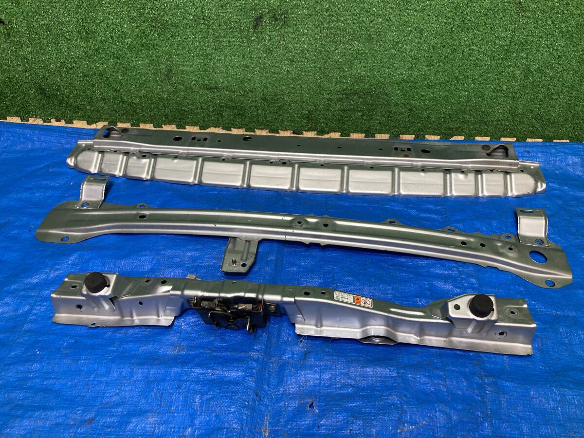 ニッサン デイズ DBA-B21W ラジエーターコアサポート ホースメント ボンネットキャッチャー付き センターサポート 管25948拍卖