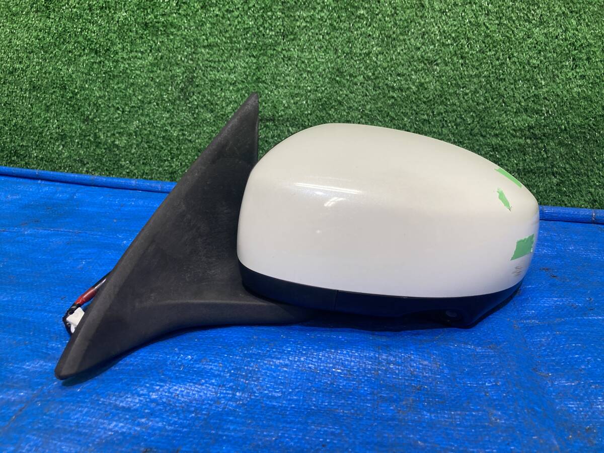 ニッサン ブルーバードシルフィ DBA-KG11 MR20 左ドアミラー サイドミラー 助手席側 左側 カプラー13ピン カメラ付き カラーNo QX1 管25968拍卖