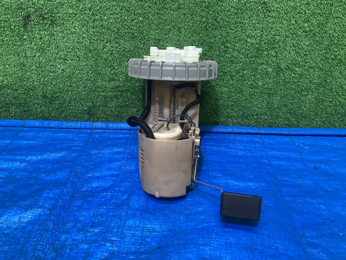 トヨタ プリウス DAA-ZVW30 2ZR-FXE フューエルポンプ 燃料ポンプ ガソリンポンプ カプラー4ピン ゲージ付き 管26051拍卖