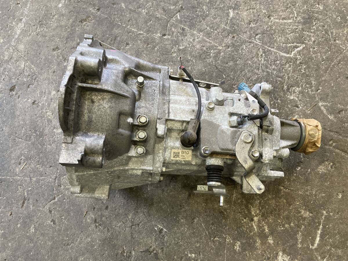 ダイハツ ハイゼット 3BD-S321V-0473*** KF-VE 2020年10月 マニアルミッション 走行距離少 1369Km 管26090A拍卖