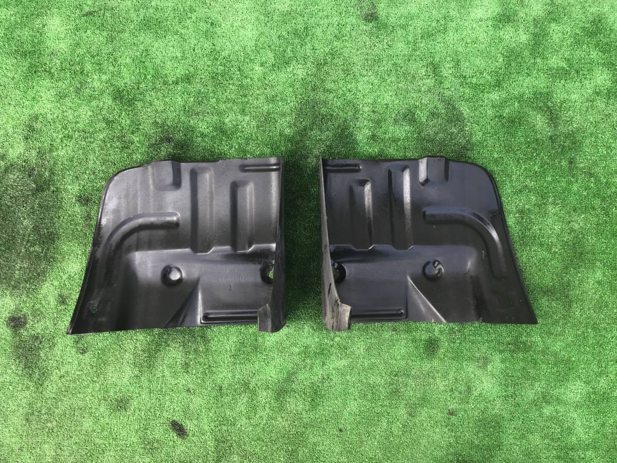 L880K コペン アクティブトップ AT (S5) リア フェンダーライナー 左右 拍卖