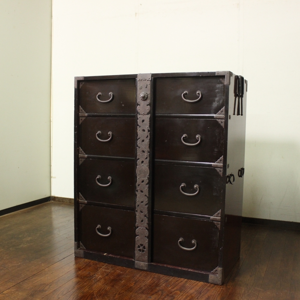 アンティーク・レトロ!総桐!前棒付きの時代箪笥!抽斗4杯 古家具/チェスト/古布/サイドボード/古民藝/和家具/古道具拍卖