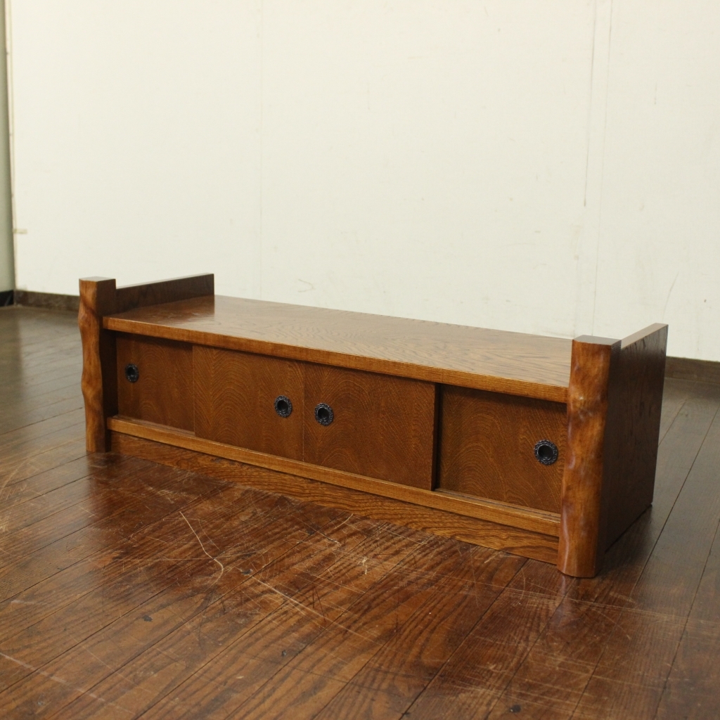 新入荷!和風家具 綺麗な置き床 欅杢 ローボード!引戸収納 展示台 床の間 花台 ケヤキ 和モダン 展示台 飾り台 茶道具 和雑貨 和家具拍卖