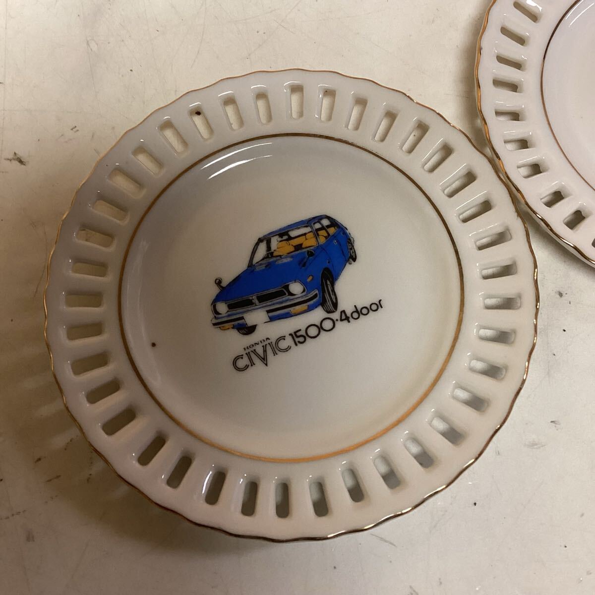 HONDA civic 透かし彫り 飾り皿 コースター 2枚 可愛い(ひ24Y)拍卖