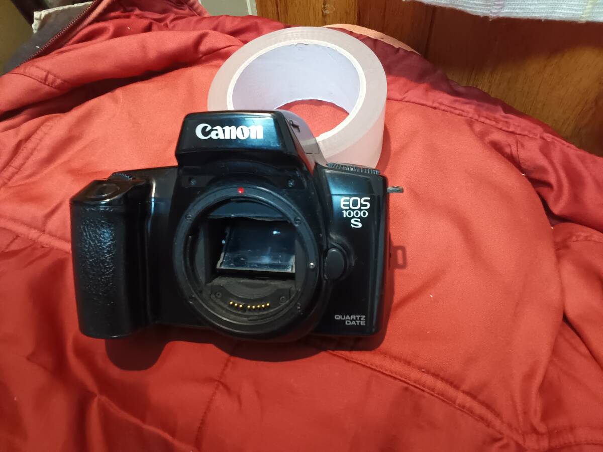動作未チェック キヤノン Canon EOS 1000S フィルムカメラ拍卖