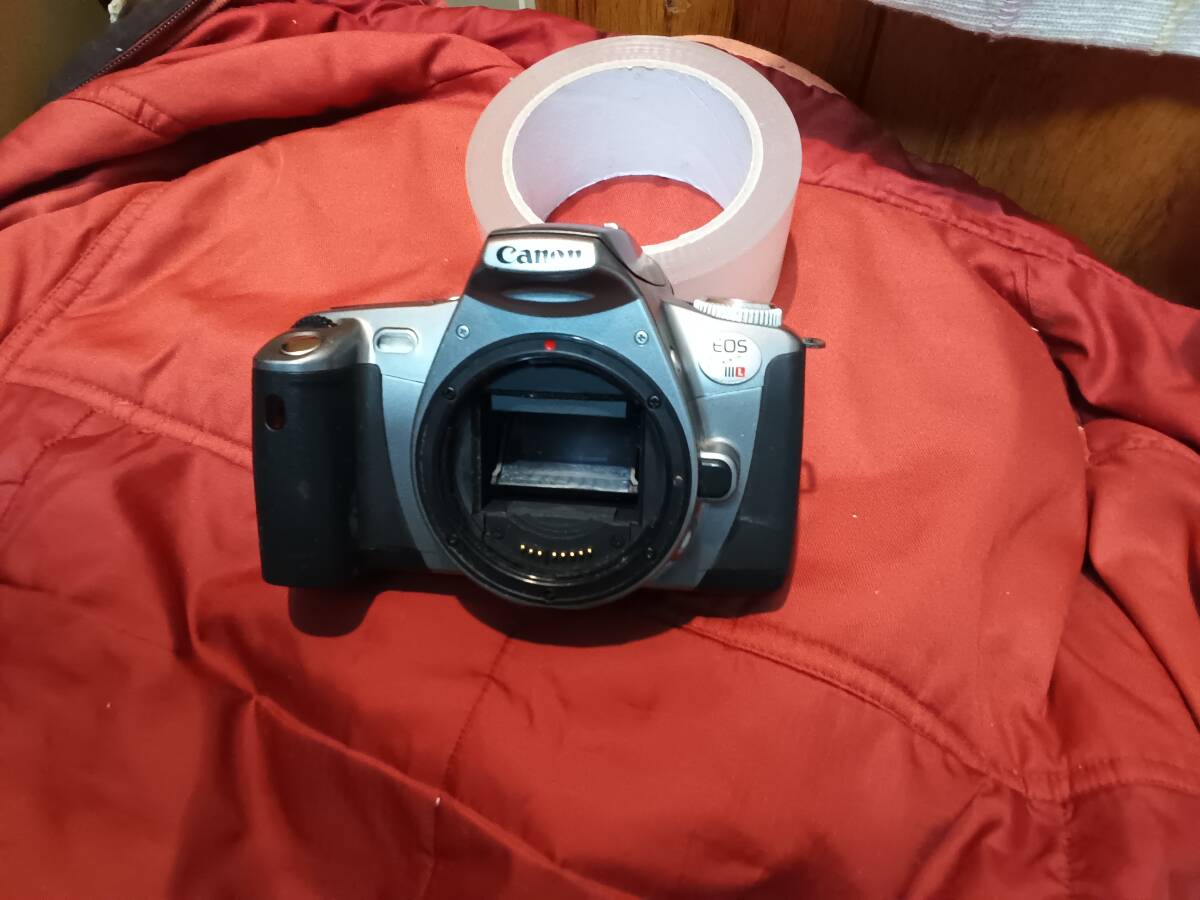 動作未チェック CANON キャノン フィルムカメラ EOSKISS 3L 拍卖
