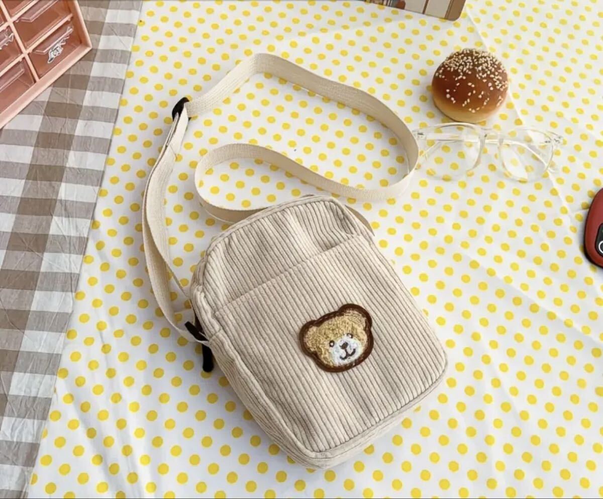 【送料込】【新品未使用】テディベアデッドのポシェットショルダー(ベージュ) ショルダーバッグ レスポートサック ポーチ バッグ拍卖