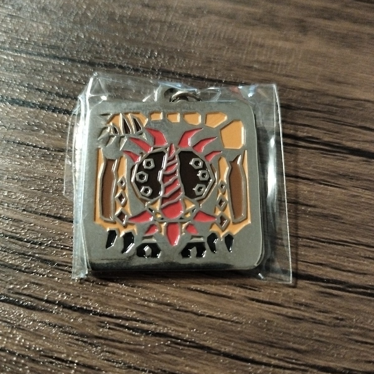 レア!新品!未開封!モンスターハンター4G モノブロス アイコン メタルプレート チャーム 箱無し レトロ 当時物拍卖