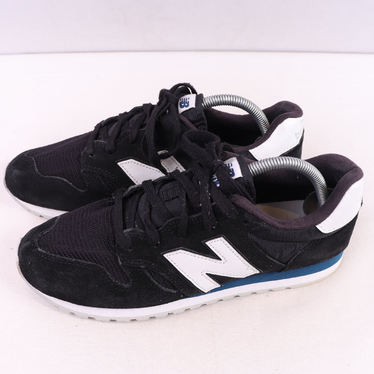 520 ニューバランス 26.0cm/new balance 黒 ブラック 白 ホワイト 中古 古着 メンズ スニーカー yy6717拍卖