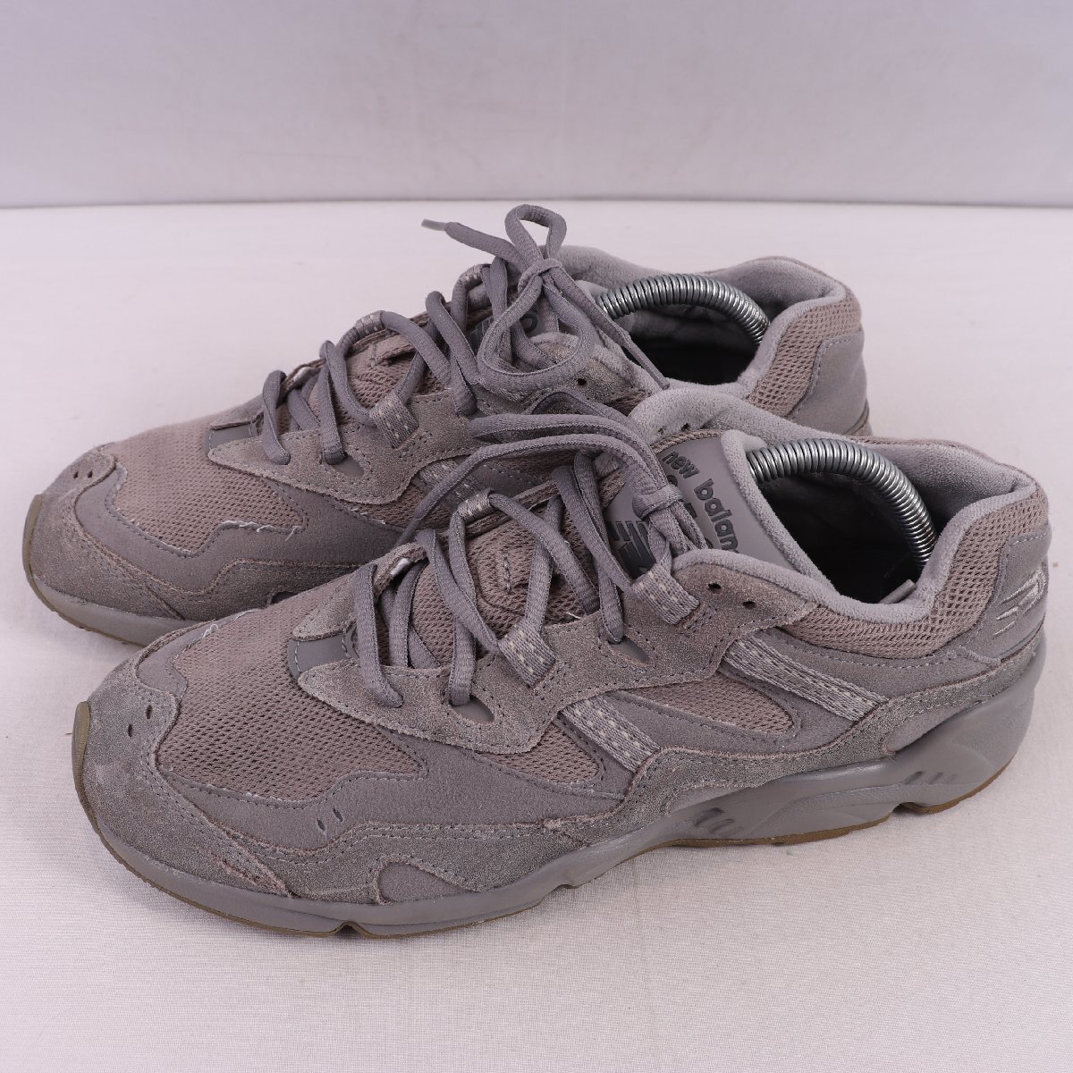 850 ニューバランス 27.5cm/new balance 灰 グレー 中古 古着 メンズ スニーカー yy6726拍卖